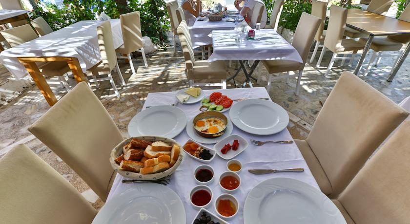 Cinar Boutique Hotel Kaş Buitenkant foto